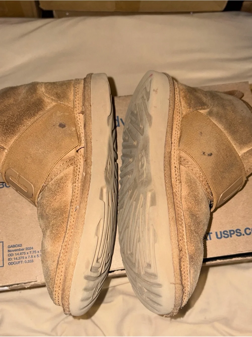 UGG Neumel II Graphic Chestnut Suede Boots Big Kids Size 1 1110703K Used, Fair